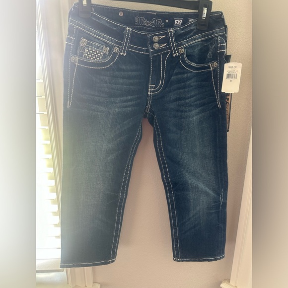 Miss Me Bootcut Embellished  Capri Jeans Size 27 Style #JP5002CP-18 NWT - Picture 3 of 5